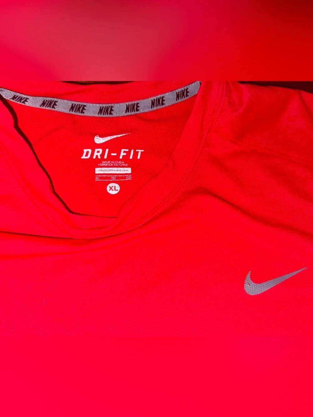 Nike Dri-FIT Men’s XL Red Performance Athletic Shirt | Running Training Gym